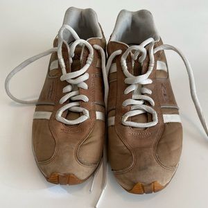 Vintage Diesel tan shoes. Size 9 1/2. Good condition